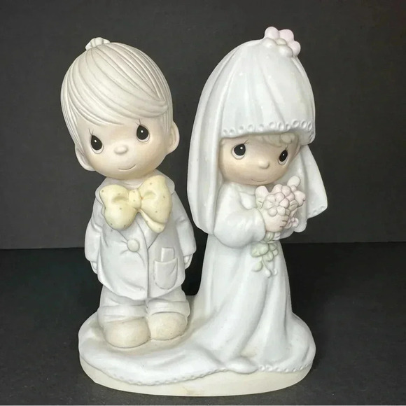 1 Precious Moments The Lord Bless You and Keep You Wedding Bride & Groom - Picture 1 of 11